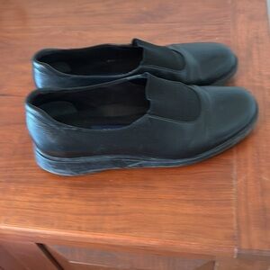 Easy Spirit Black Leather Slip-On Comfort Shoes Size 8